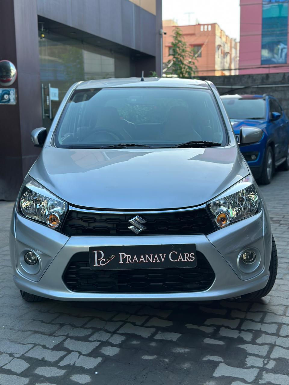 FRONT VIEW