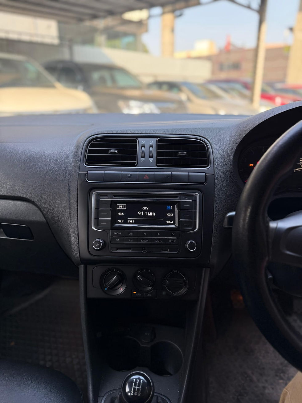 Thumbnail: Volkswagen Polo 1.0 MPI Comfortline Plus – 2020 (Petrol)