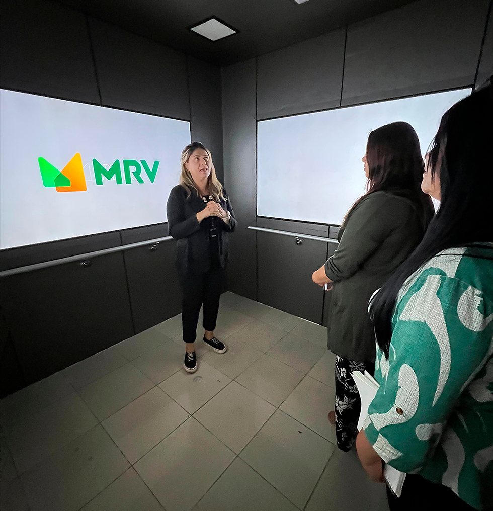 Sala Imersiva com a Tela Interativa 3D