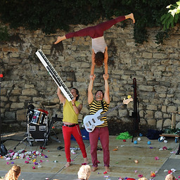 Recherche de fusion entre musique et portés acrobatiques
