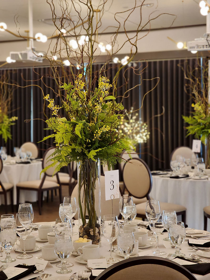 Earl wedding centerpiece (1).jpg