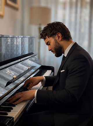 JPEG piano_edited.jpg