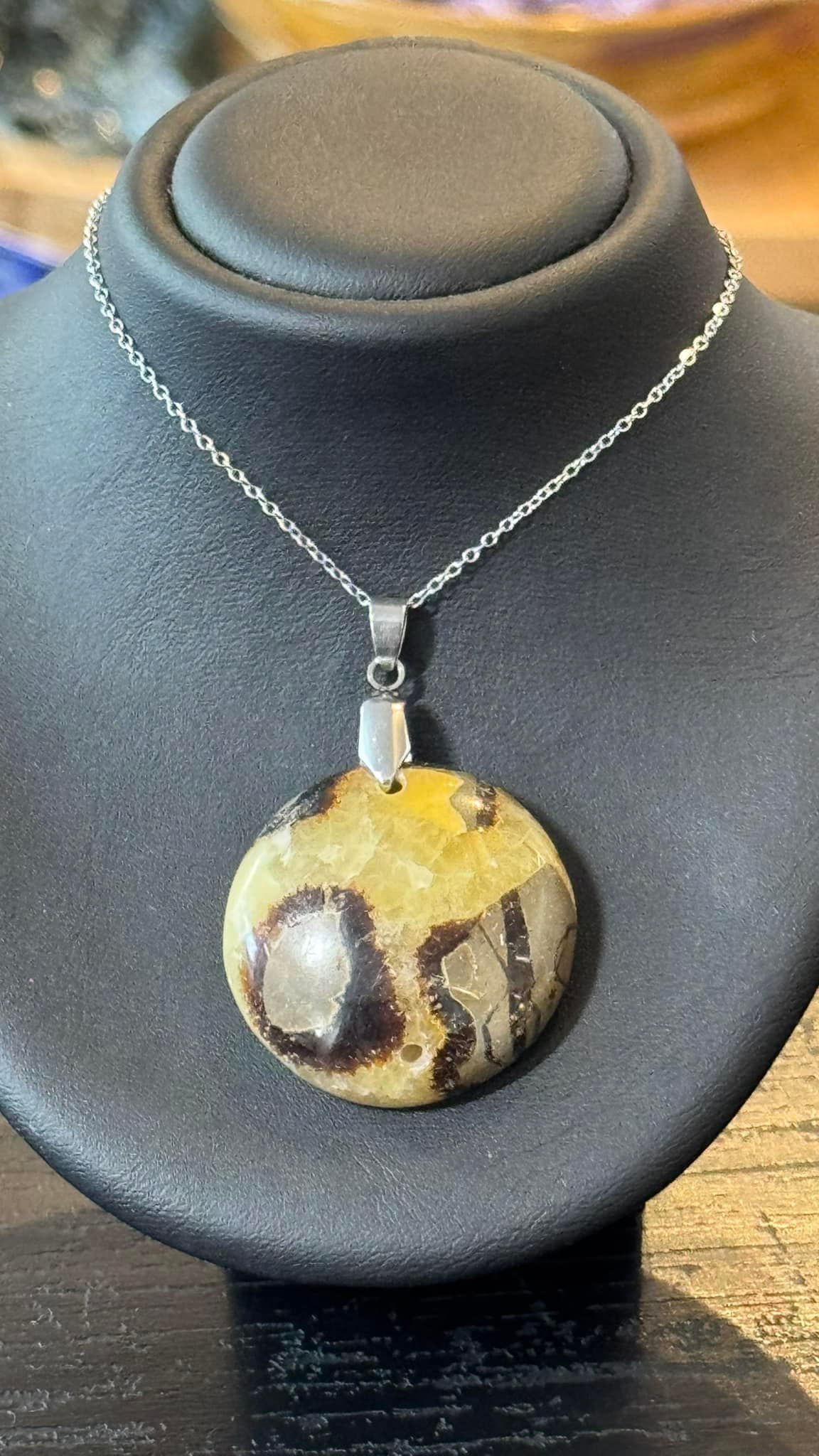 Pendentif en Septaria