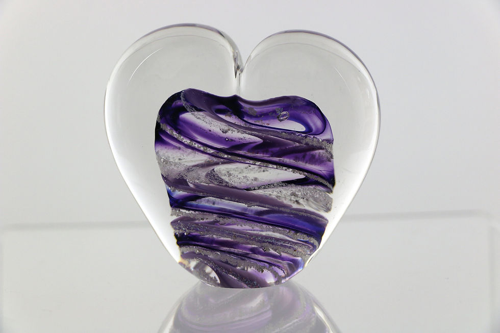Thumbnail: Ash keepsake memorial orb STANDING HEART
