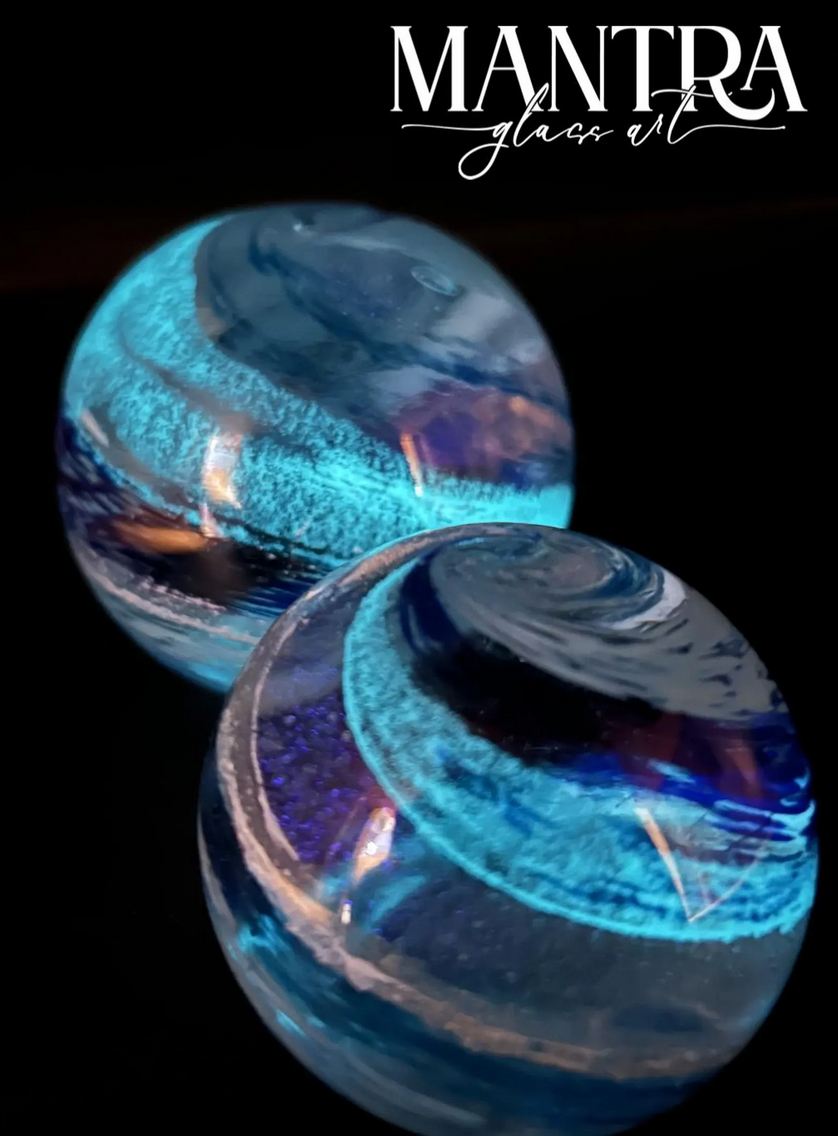 Thumbnail: Cremation glass glow wave, glow in the dark memorial with ashes infused in glass