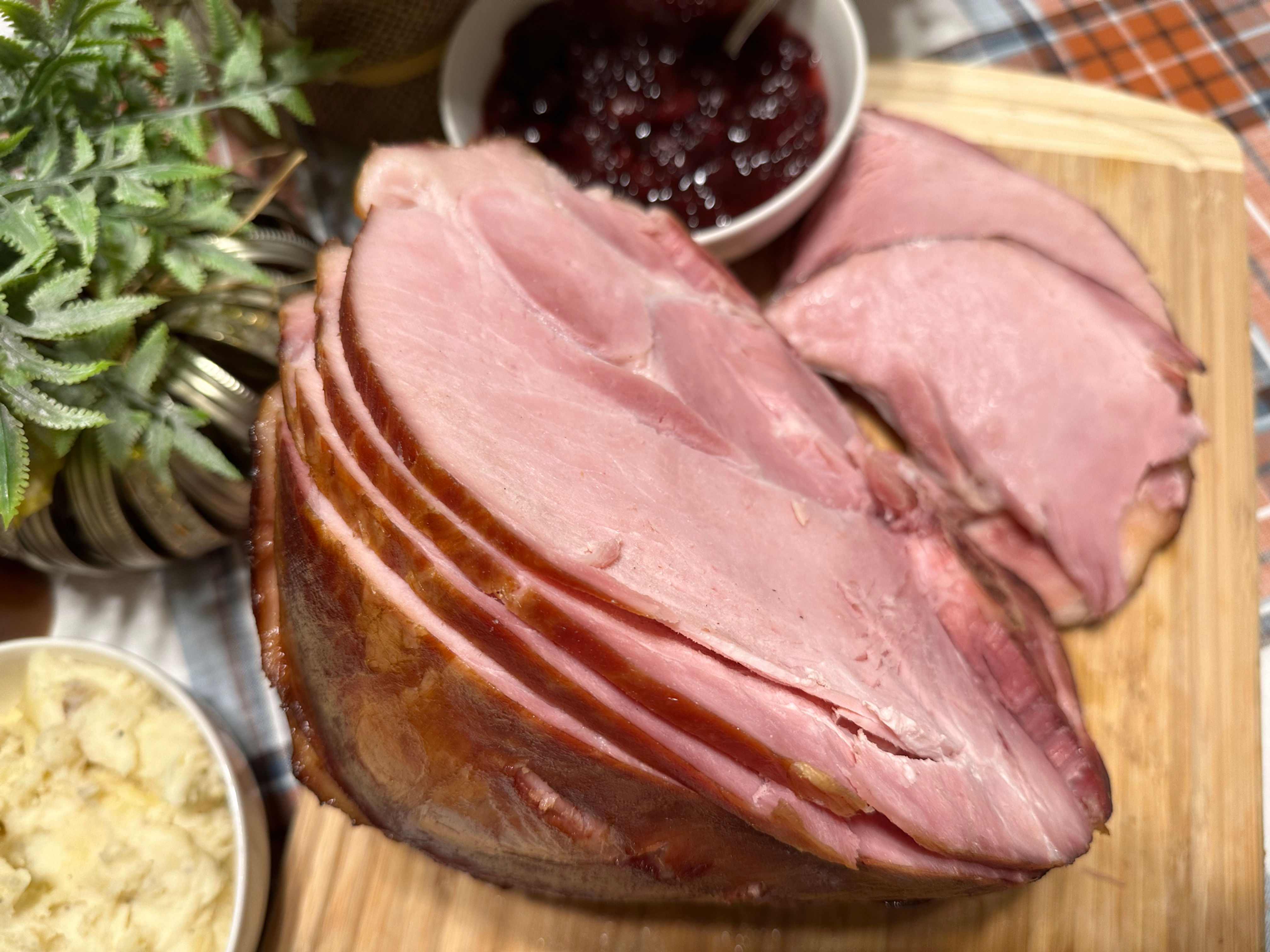 Smoked Spiral Sliced Half Ham (Bone In) 7-9 LB AVERAGE WEIGHT