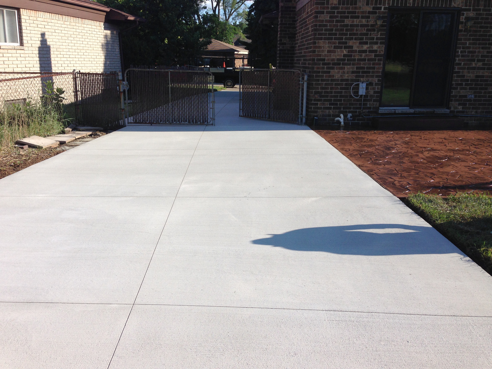 Looking for Concrete Contractors in Dallas / Fort Worth? Read This Guide