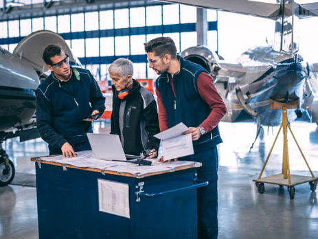 airplane maintenance 