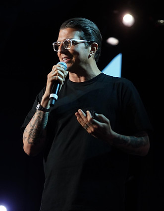Mark Speaking