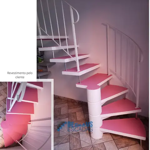 Escada Pré Moldada em Concreto Modelo Semi Caracol, J