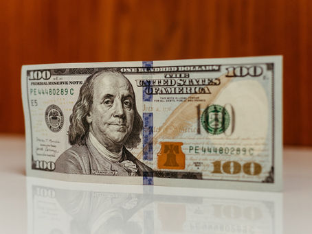 El dólar se mantiene como moneda de reserva oficial de divisas