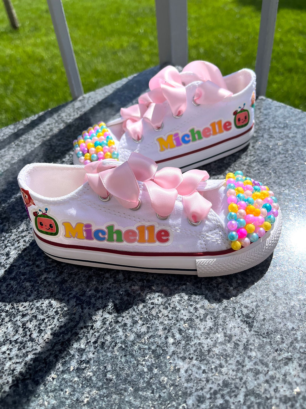 Thumbnail: Custom low top Converse 