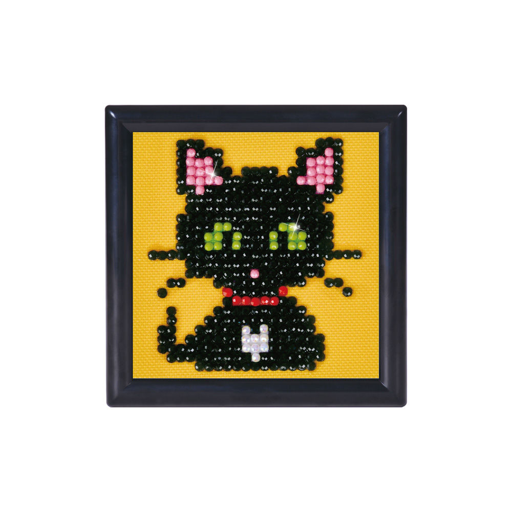 Green Eye Sparkle | Diamond Dotz Art Kit Box with Frame - DDS.019F