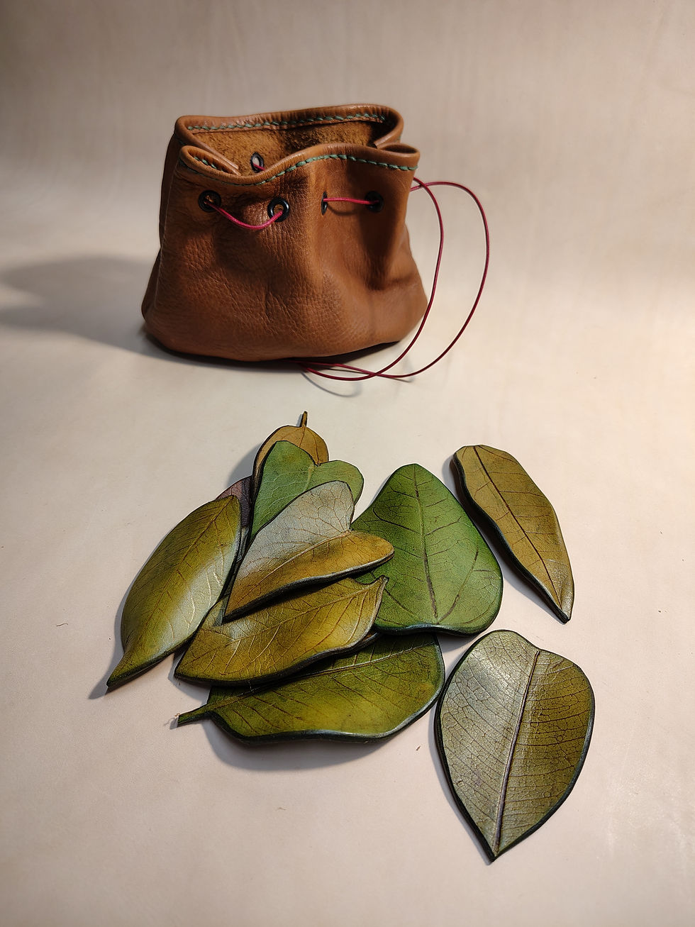 Thumbnail: "Playing With Leaves - Kits"