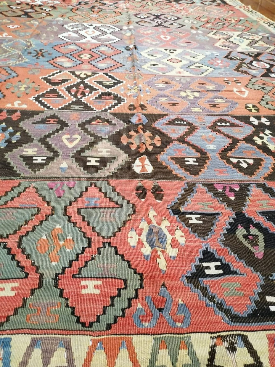 Thumbnail: Antique Baybut Kilim
