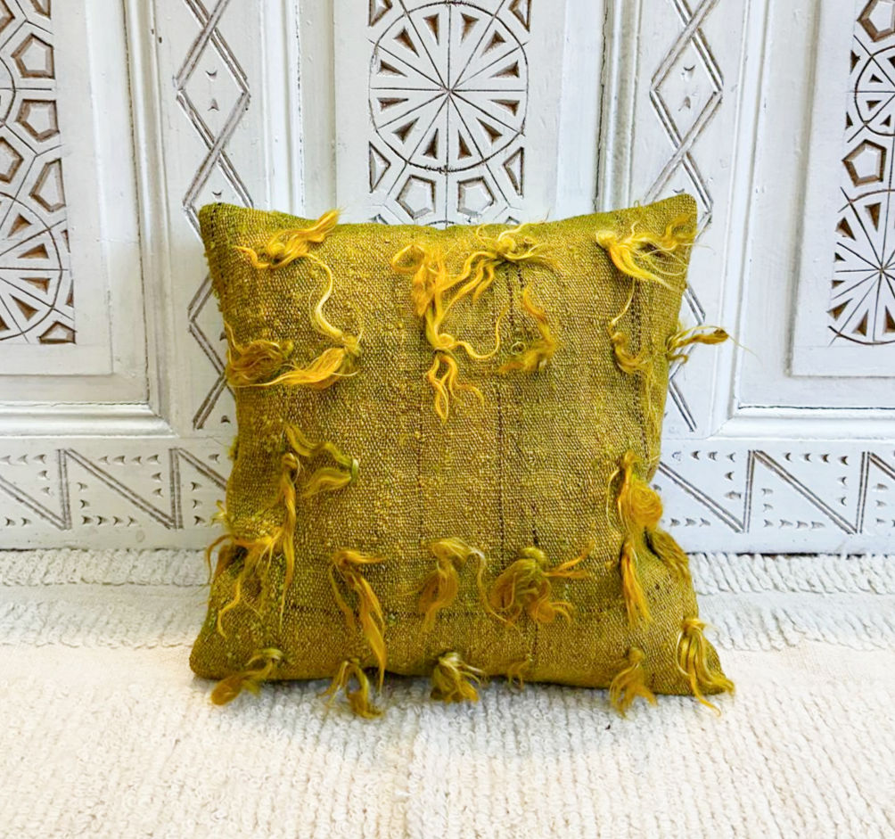Nomad 'Tulu' Pillow                                                  16ın x 16ın