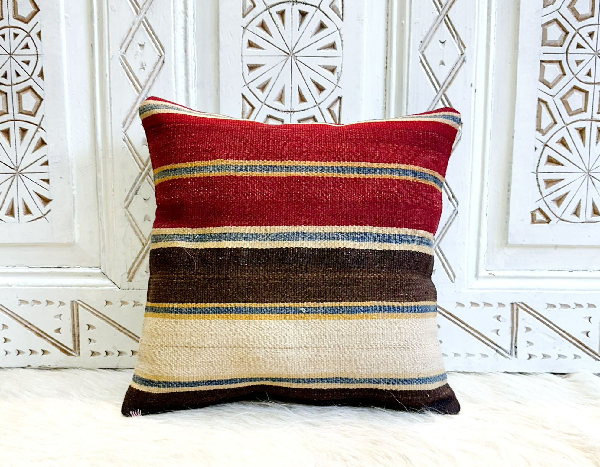 Striped Kilim Cushion                                                   40 x40cm
