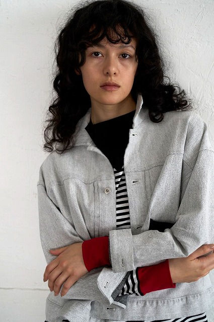 look-16