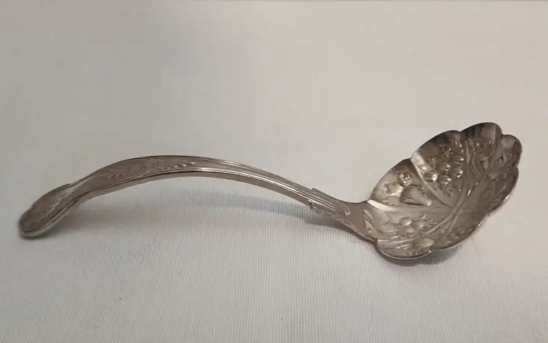 Vintage J.L. Kings Pattern SP Nickel Silver - Sheffield England FRUIT/JAM SPOON