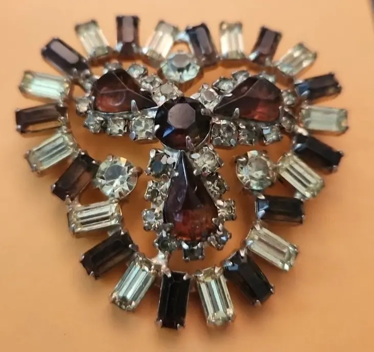 Vintage Topaz & Peridot Trefoil Rhinestone Costume Brooch Pin 2 1/4" x 2 1/4"