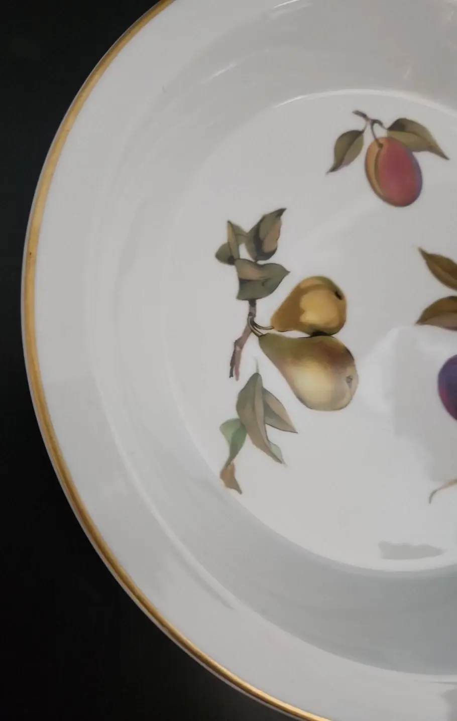 Thumbnail: Vintage Royal Worcester EVESHAM GOLD Large Gold Trim PIE PLATE 10.5"