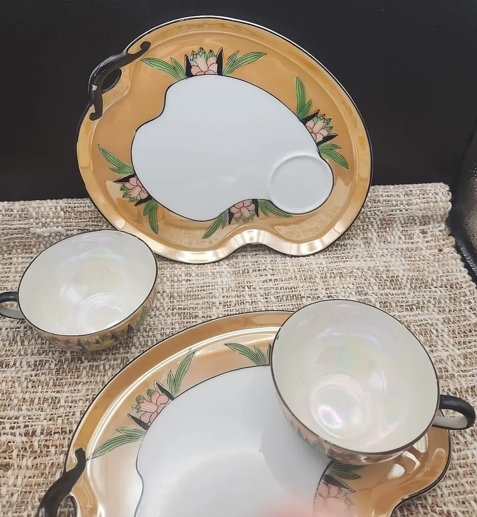 Thumbnail: Art Deco Noritake Morimura Pretty Daffodil Peach Lusterware 4-PC Snack Set