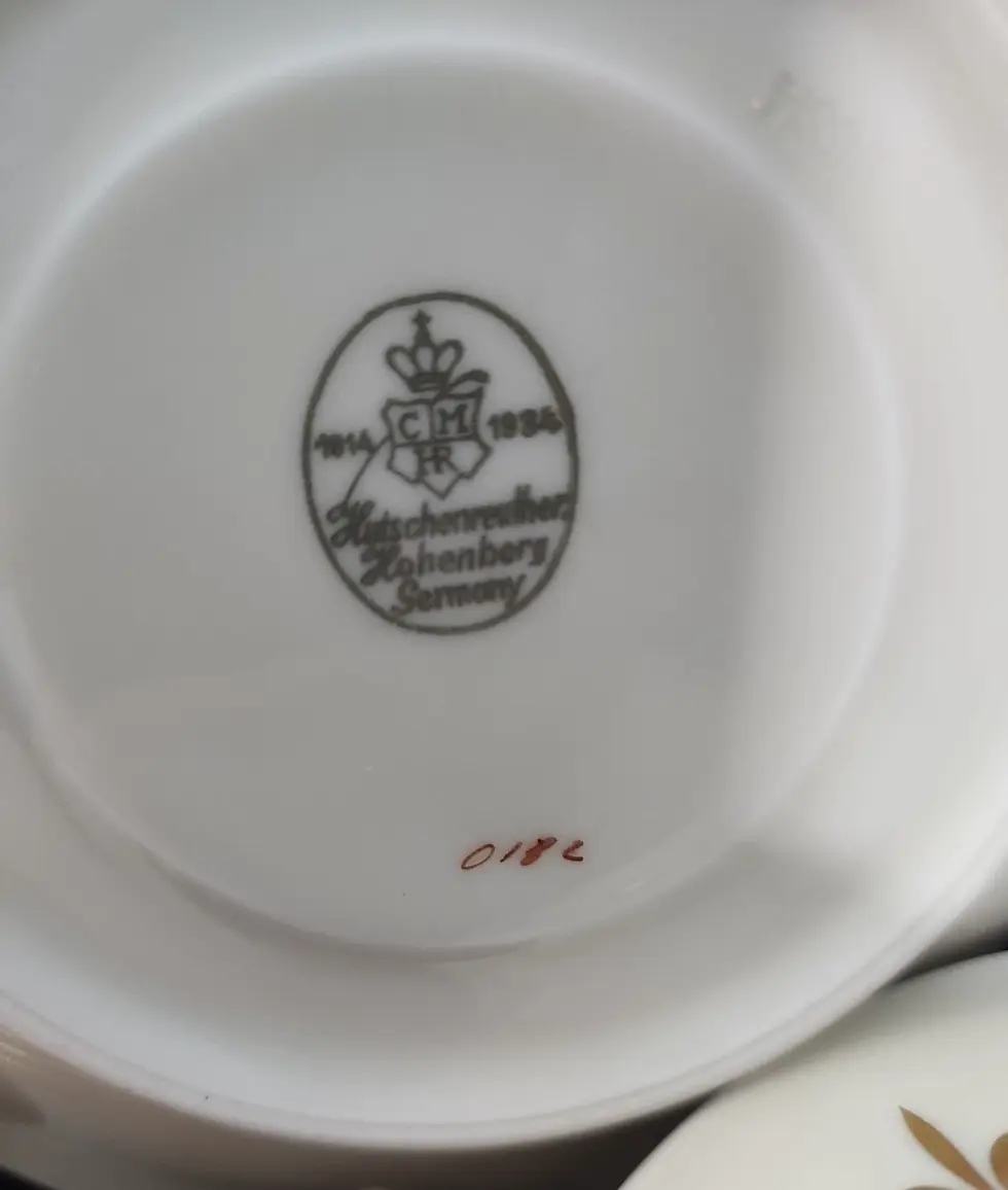 Thumbnail: 6 -Teacups & Saucers Hutschenreuther Hohenberg Germany Golden Flora Lace Cobalt