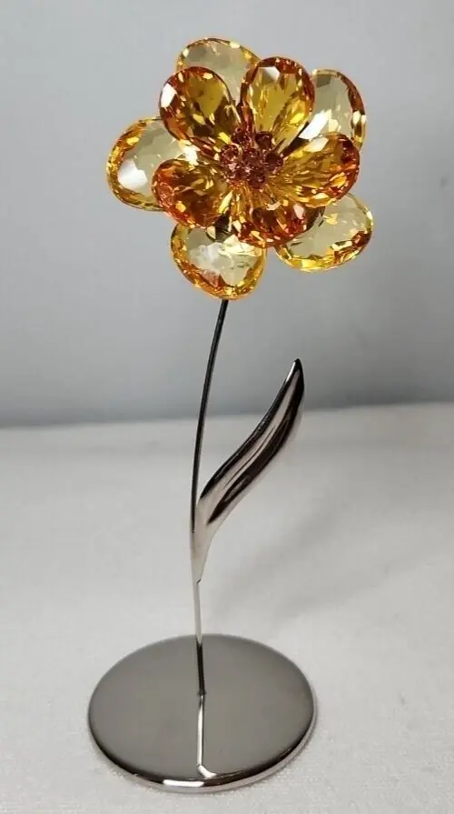 Rare SWAROVSKI DAMBULLA Light Topaz Flower Figurine - NO BOX 677618 - 4 1/4"