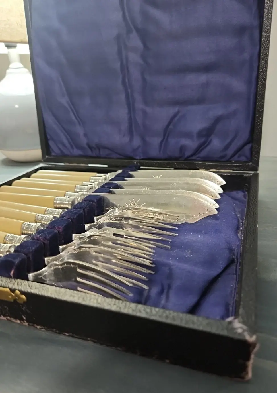 Thumbnail: 12 Piece Boxed Set of Vintage EPNS S Fish Forks & Knives Faux Ivory Handles EUC