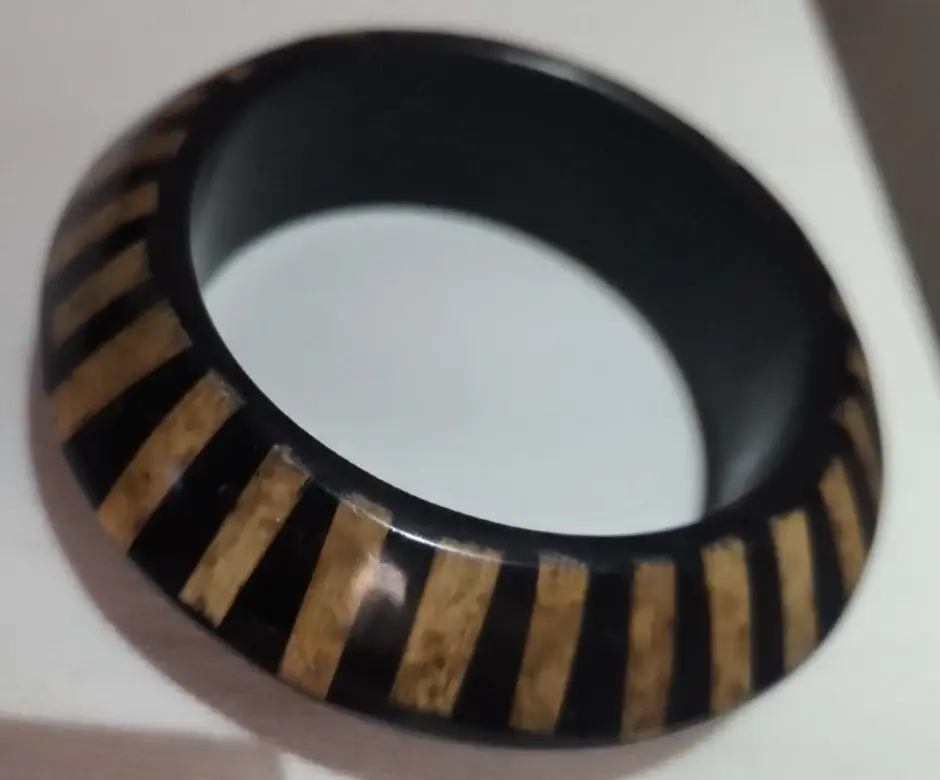 Thumbnail: Vintage KJL Kenneth Jay Lane Chunky Bangle Bracelet Bamboo Inset Lucite