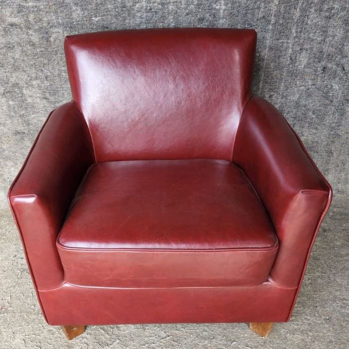 Thumbnail: Vintage Leather Lounge Chair and Storage Ottoman