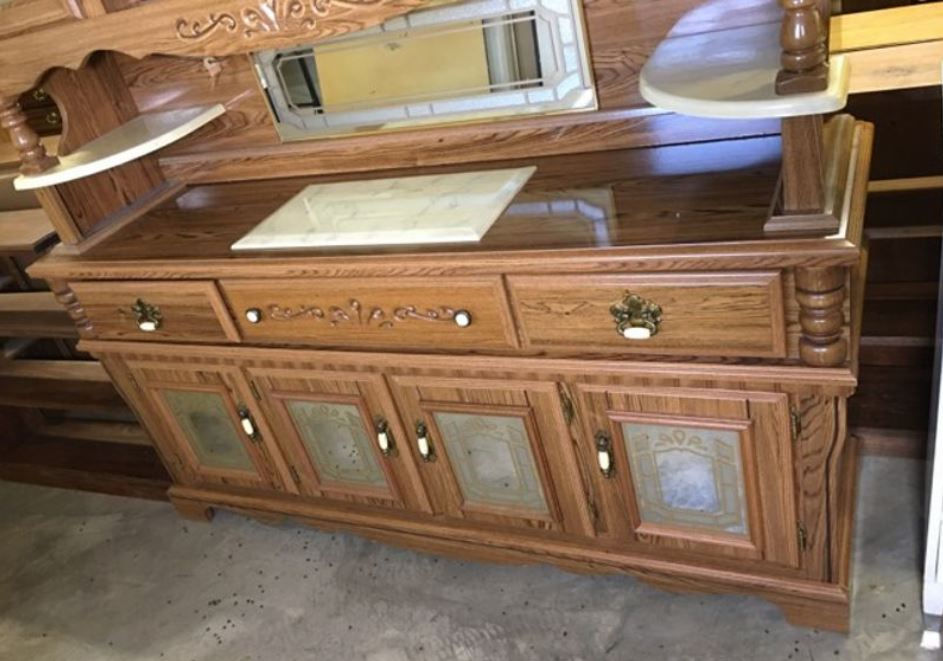 Thumbnail: Two Piece Hutch