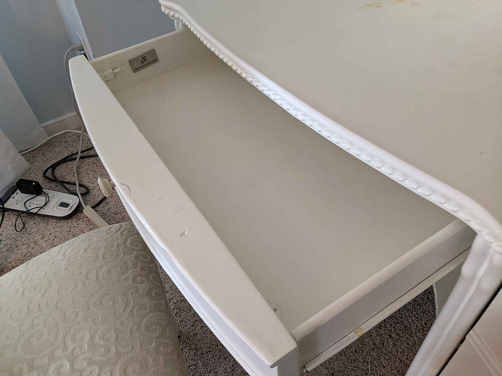 Thumbnail: AMERICAN SIGNATURE DESK