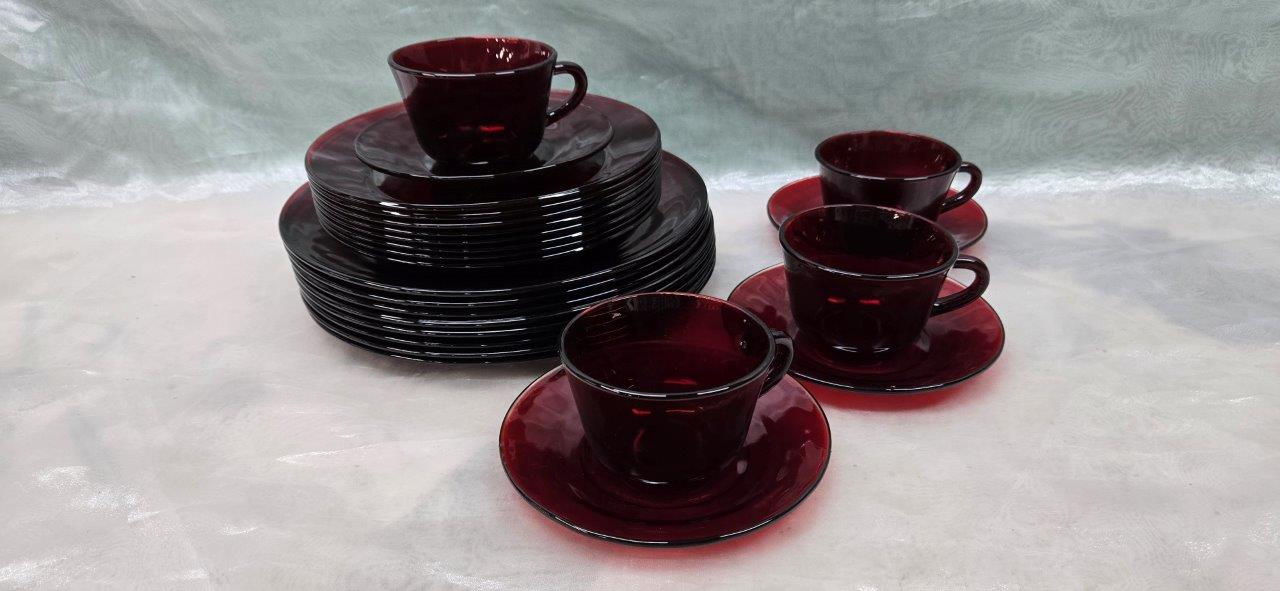 Red Translucent Glass Teacups and Saucers Set of 4 – Valentine’s Day Tea