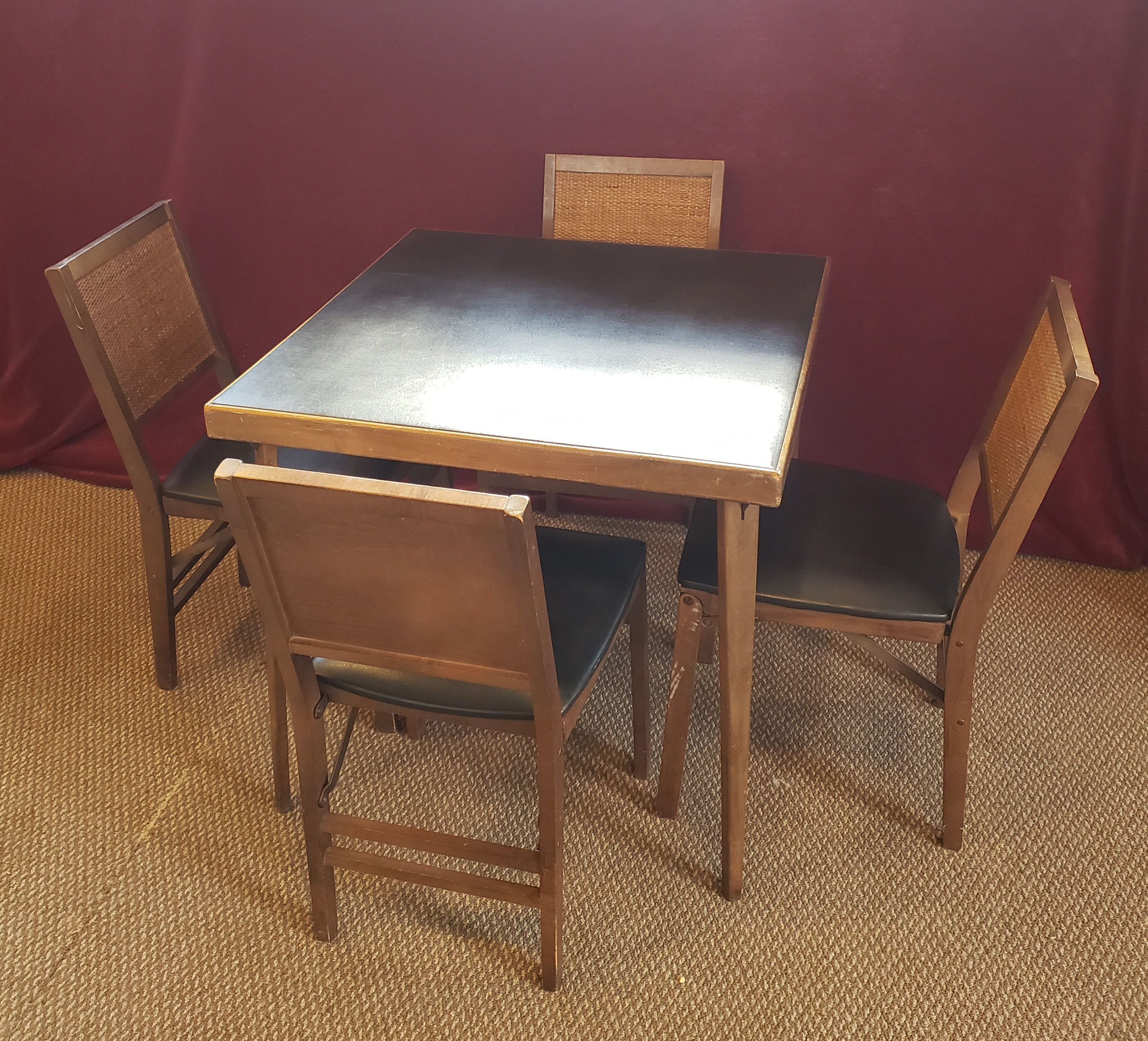 Stalkmore Table and Chairs