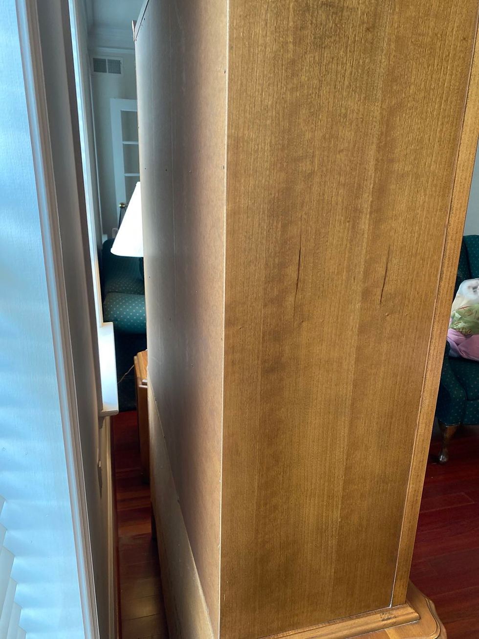 Thumbnail: Solid Wood Hutch