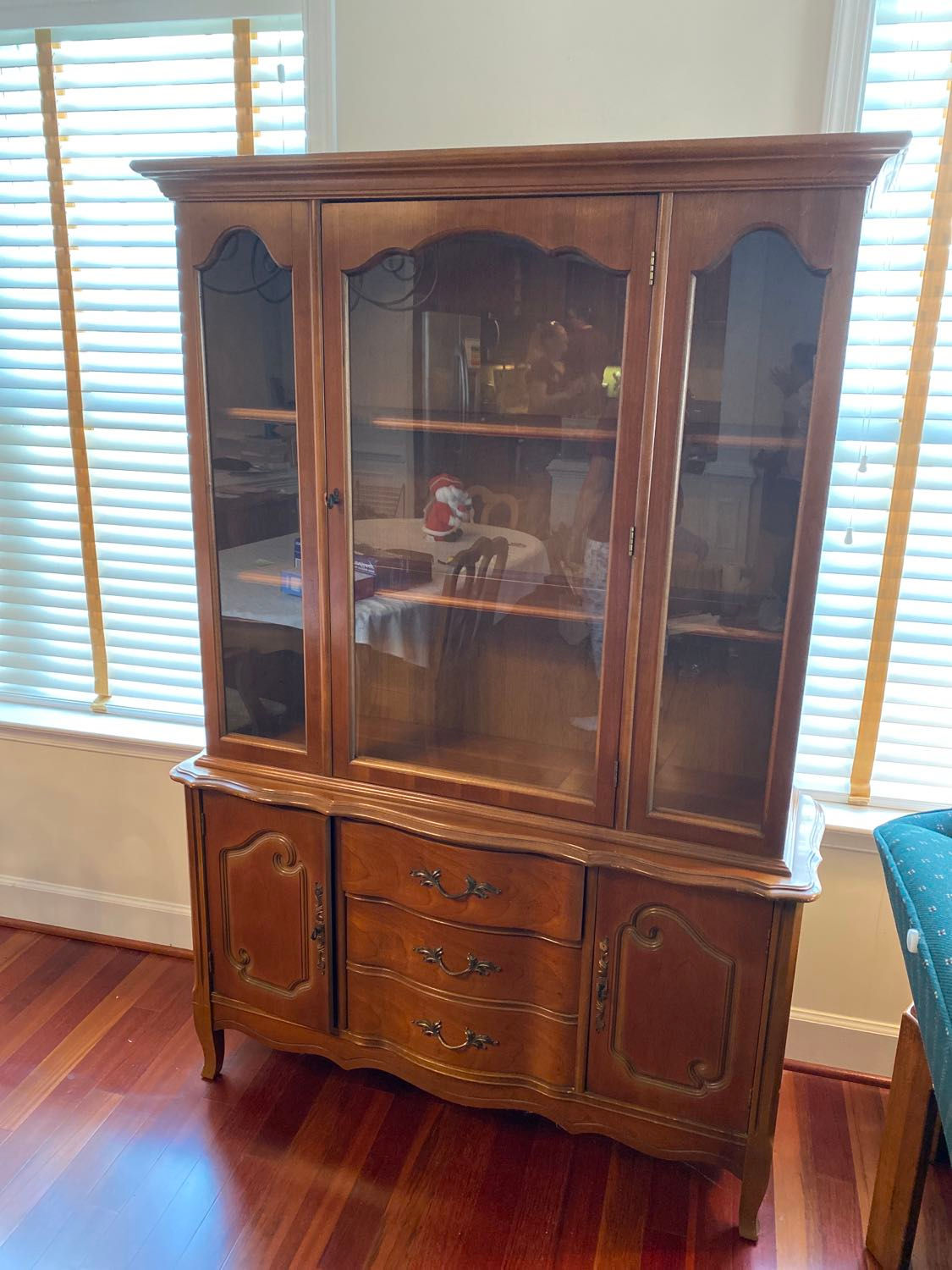 Solid Wood Hutch