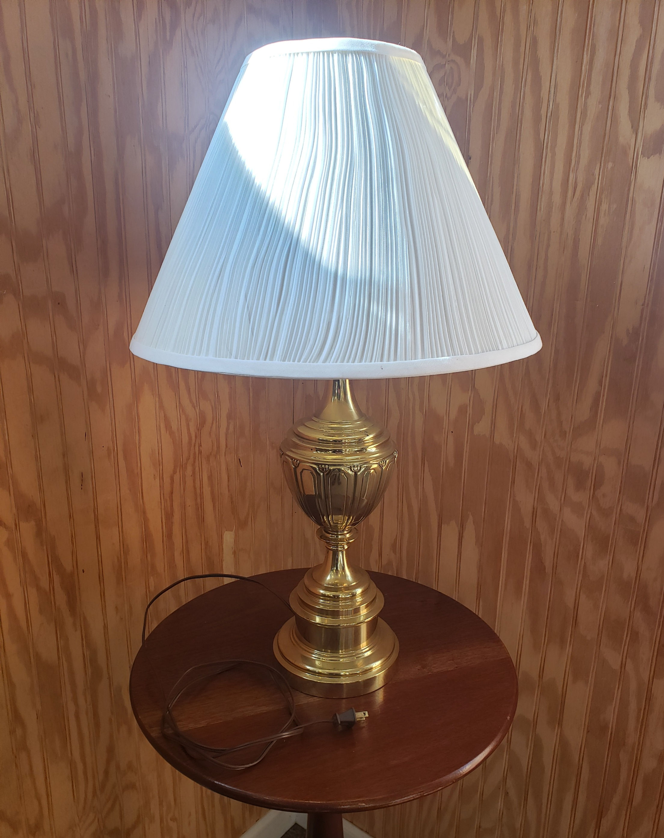 Vintage Golden Hollywood Regency Lamp