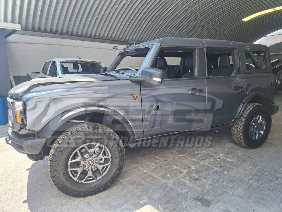 FORD BRONCO BADLANDS 2025