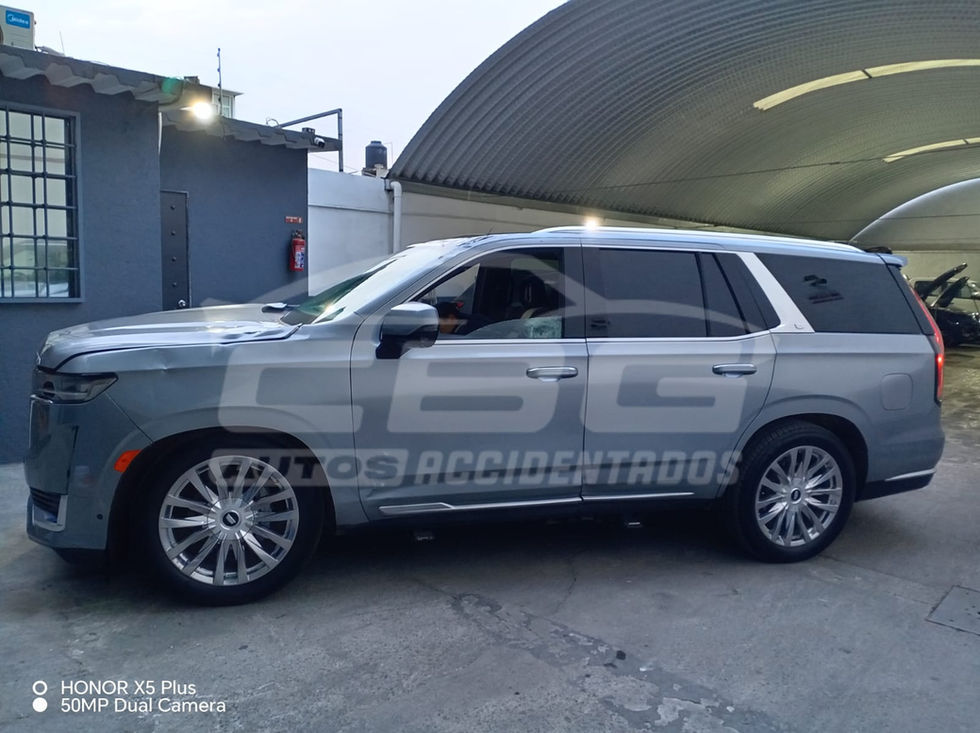 CADILLAC ESCALADE PREMIUM LUXURY 2024