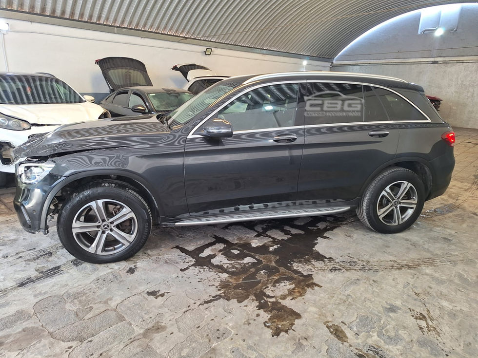 MERCEDES BENZ GLC 300 COMFORT 2021