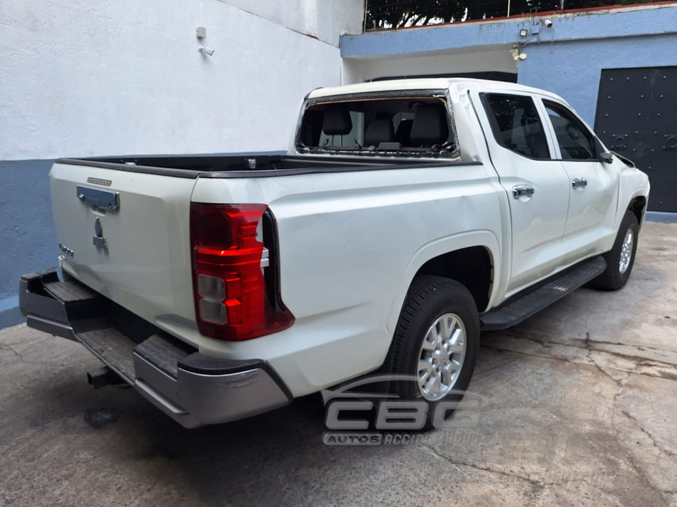 MITSUBISHI L200 GLX 2025