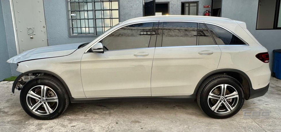MERCEDES BENZ GLC 300 2021