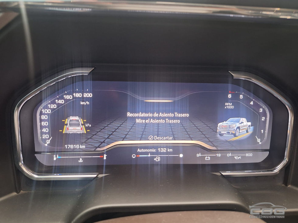 GMC SIERRA DENALI PAQ E 2025