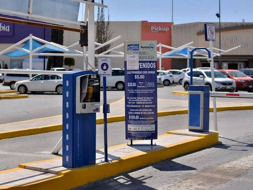 "Letra muerta", gratuidad en estacionamientos de centros comerciales de Pachuca