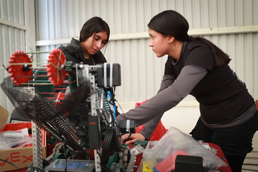 Inauguran Torneo Estatal de Robótica y Habilidades STEM 2026 y campeonato Girl Powered 2025-2026