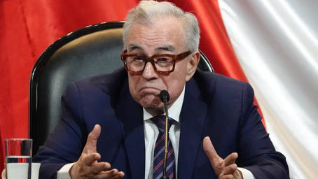 "Con la frente en alto" atenderá el citatorio de la FGR, asegura Rocha Moya 