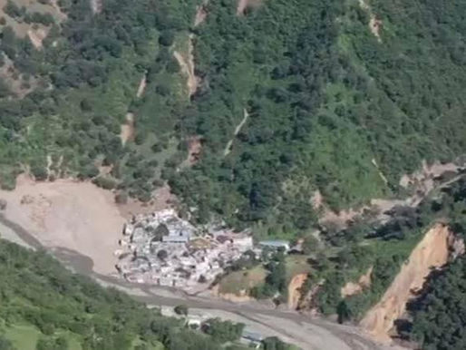 Tianguistengo: Desbordamiento de arroyo inunda viviendas en Chapula