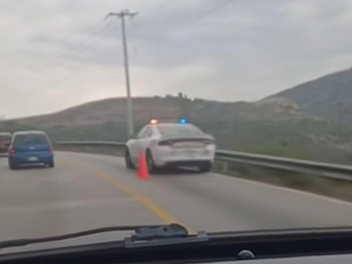 Volcadura de pipa cierra el tramo carretero Zimapán-Ixmiquilpan
