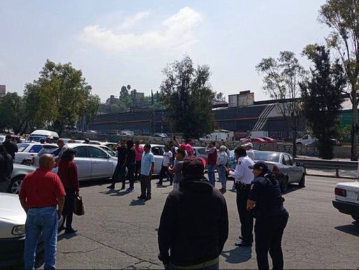 Taxistas bloquean la México-Pachuca este lunes 13 de abril